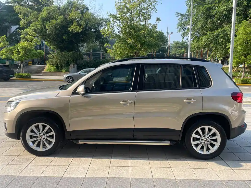 Volkswagen Tiguan — миниатюра 7