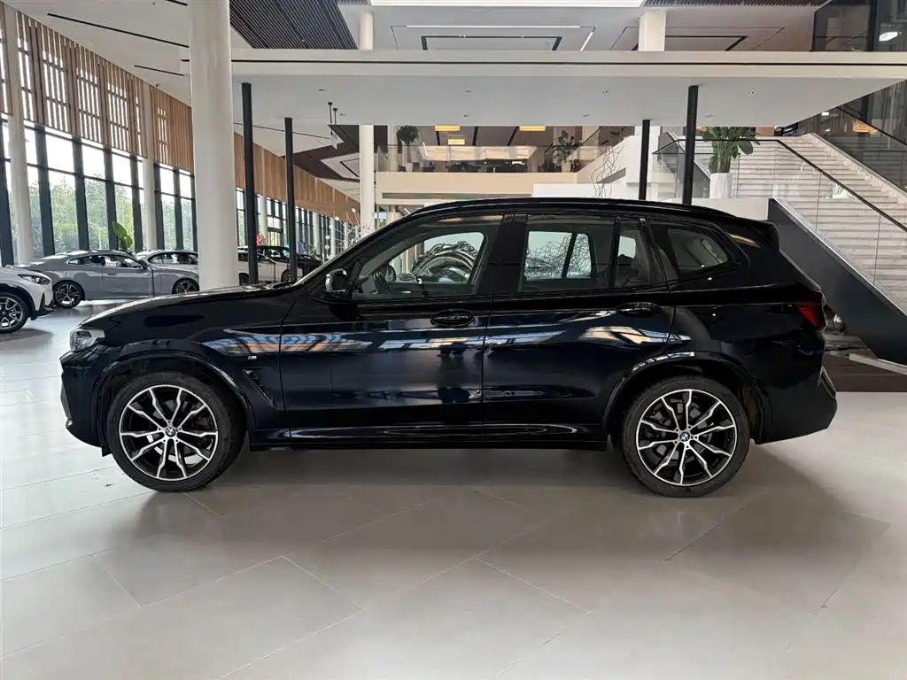 BMW X3 — миниатюра 13