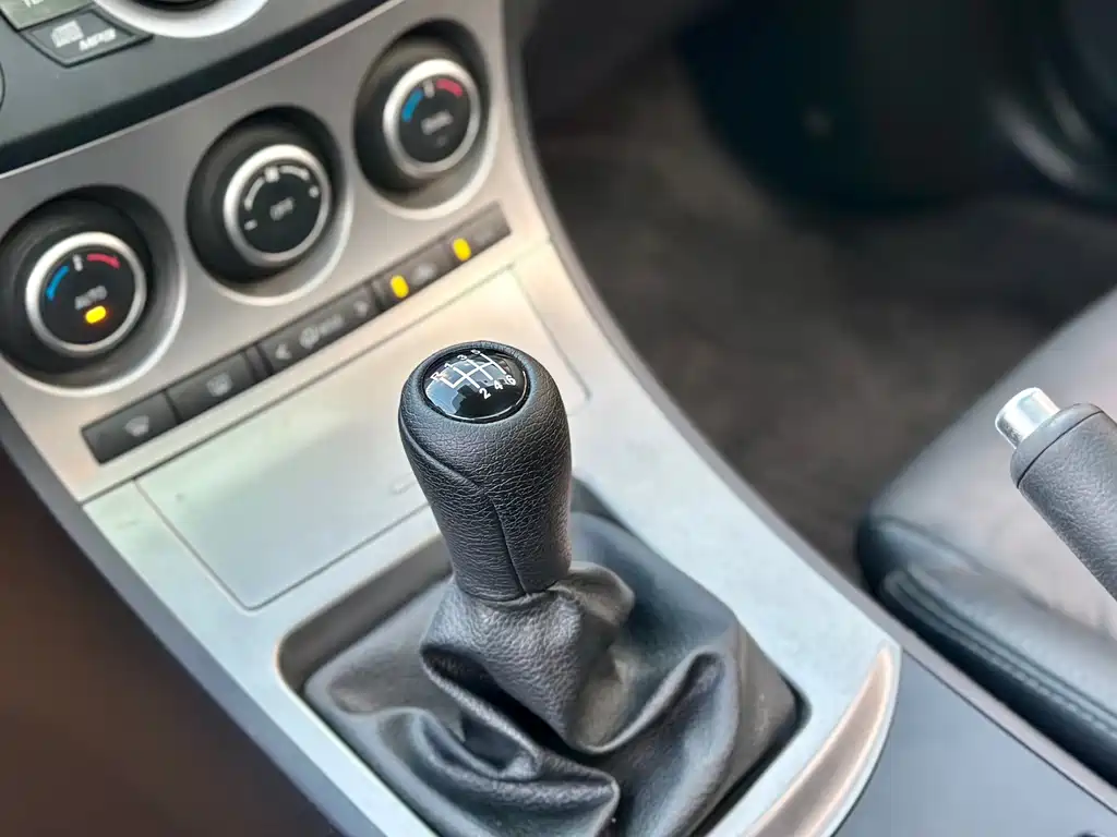 Mazda 3 (Import) — миниатюра 16
