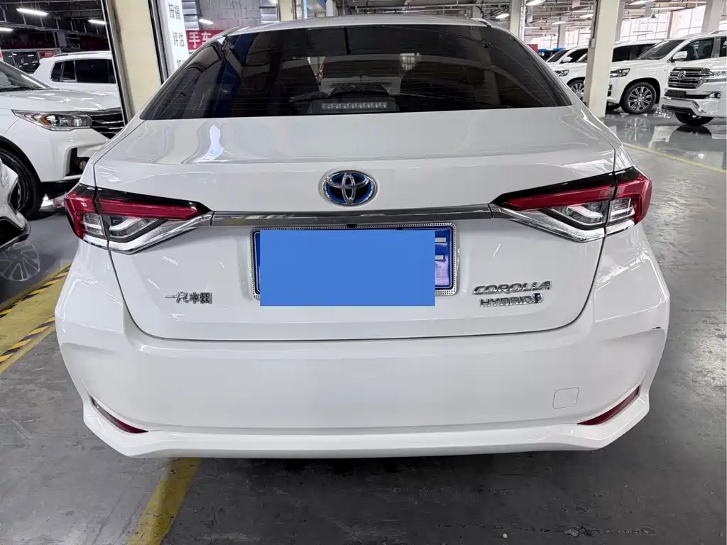 Toyota Corolla - фото 18