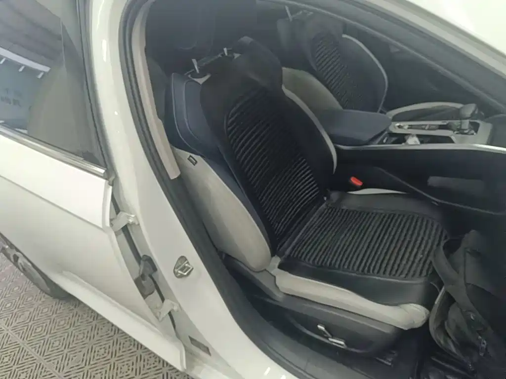 Geely Xingrui — миниатюра 25