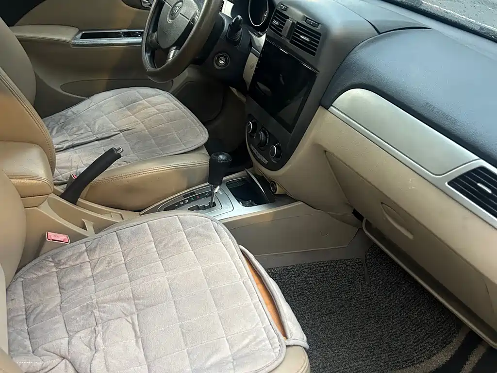 Buick Excelle — миниатюра 10