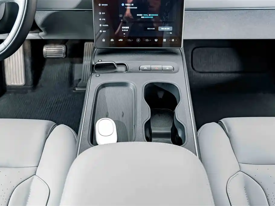 NIO ET5T — миниатюра 13