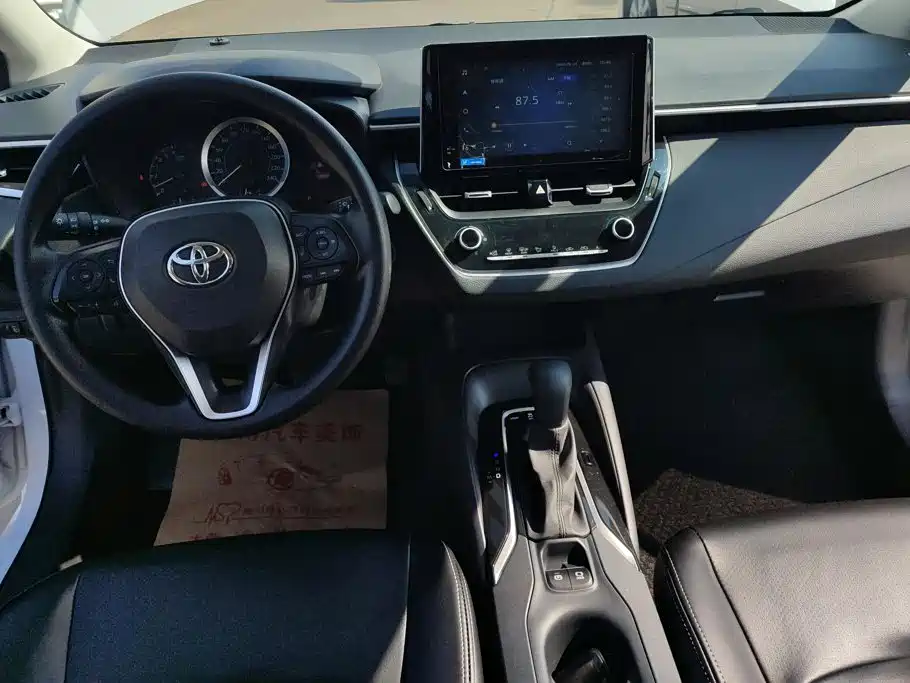 Toyota Corolla — миниатюра 12