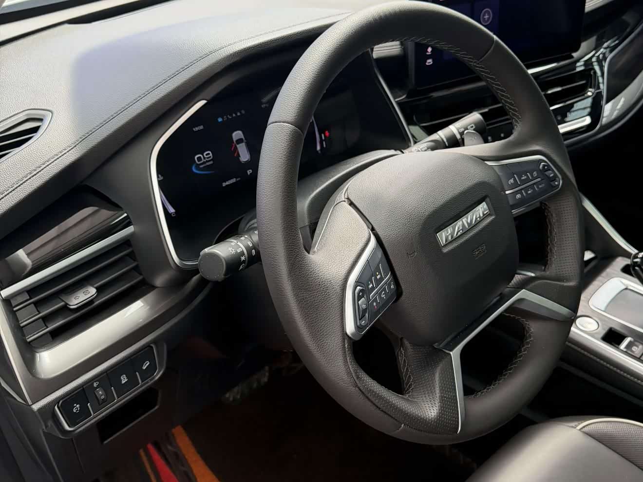 Haval Haval H6 1.5 л 2023 г. Белый, пробег 24000 км