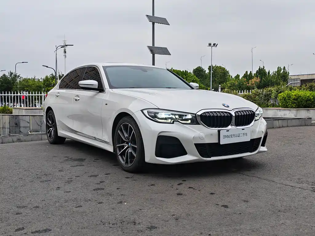 BMW 3 Series — миниатюра 3
