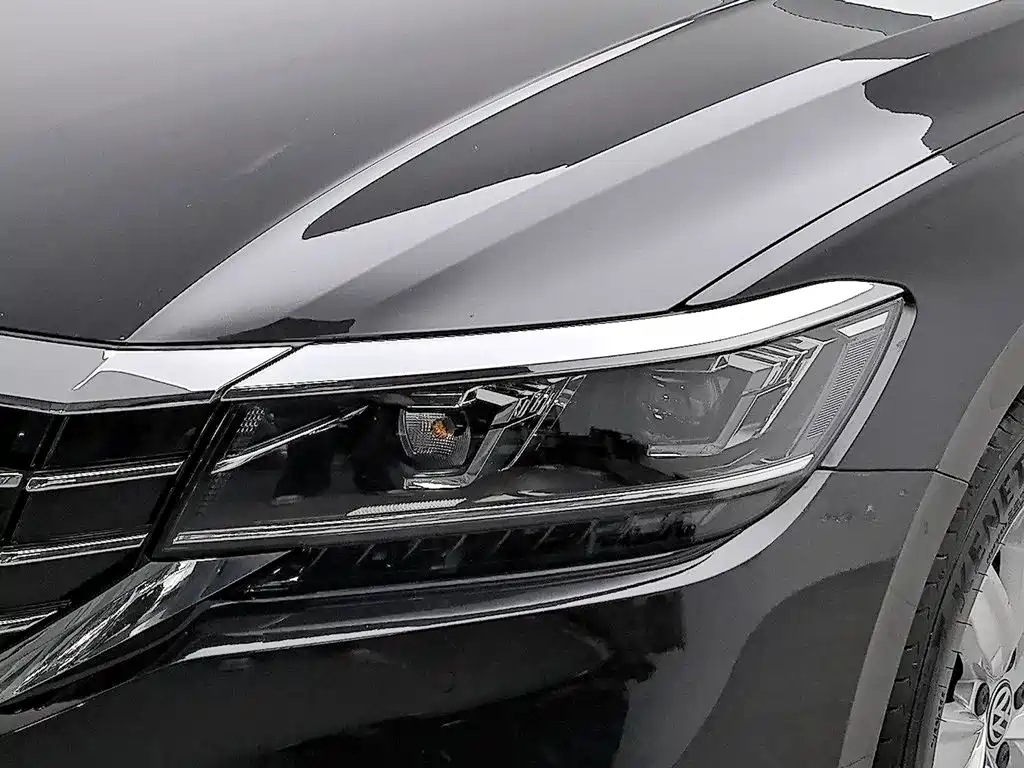 Volkswagen Passat — миниатюра 7