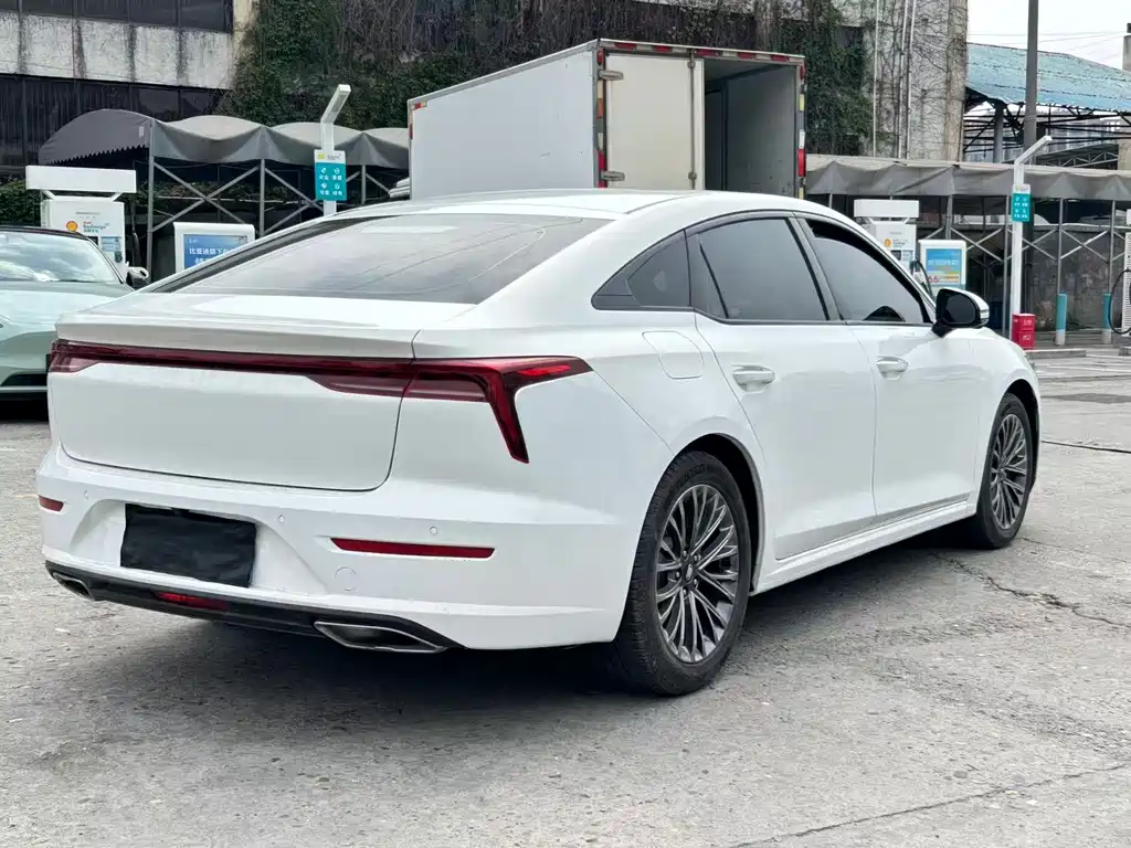 Bestune B70 — миниатюра 6