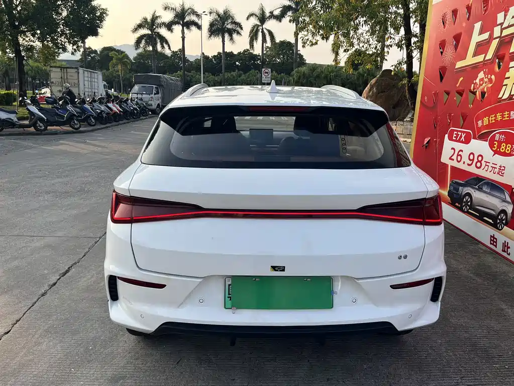 BYD e2 — миниатюра 9