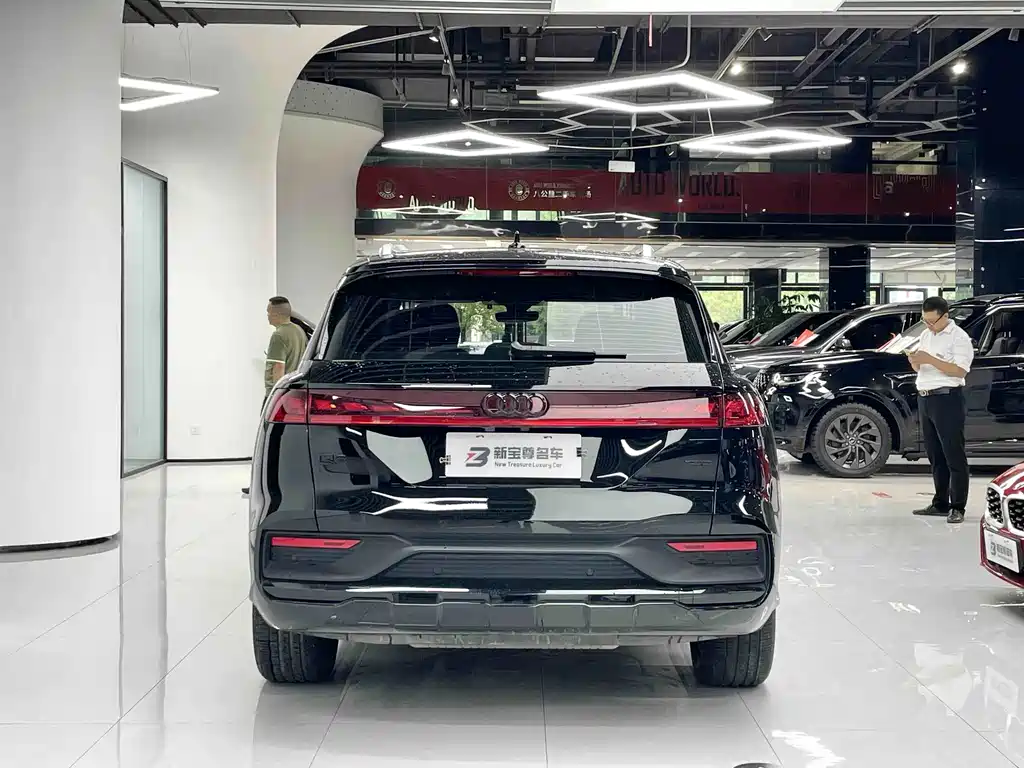 Audi Q6 — миниатюра 11