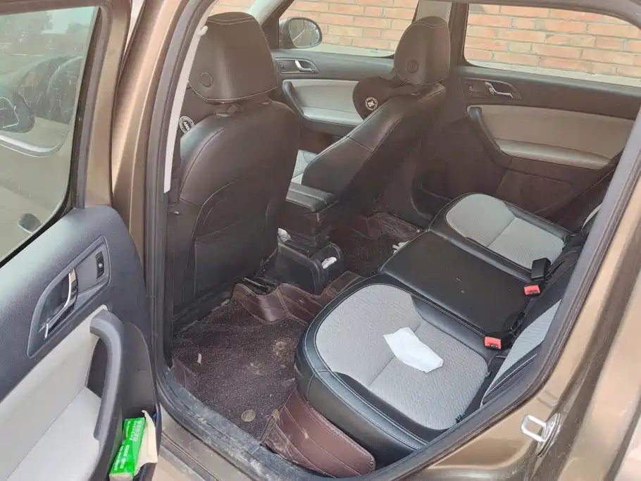 Skoda Yeti — миниатюра 11
