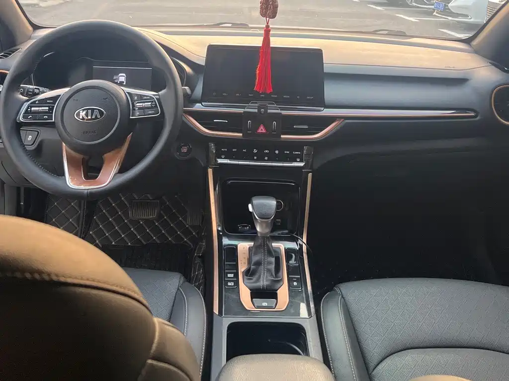 Kia K3 — миниатюра 10
