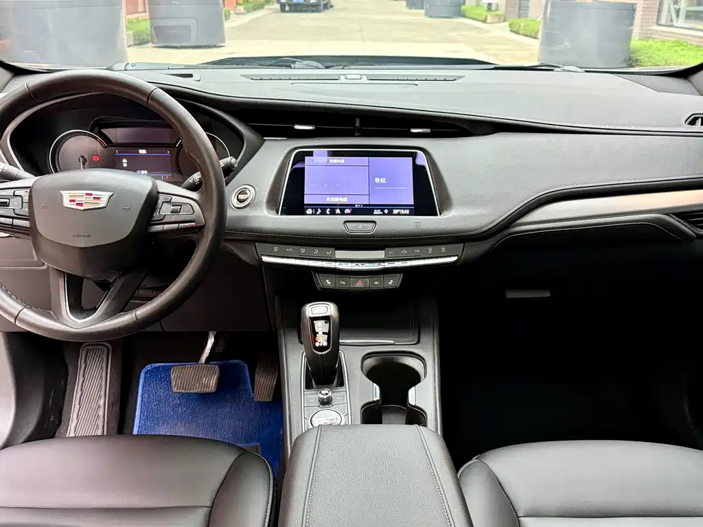 Cadillac XT4 2018 28T Lead