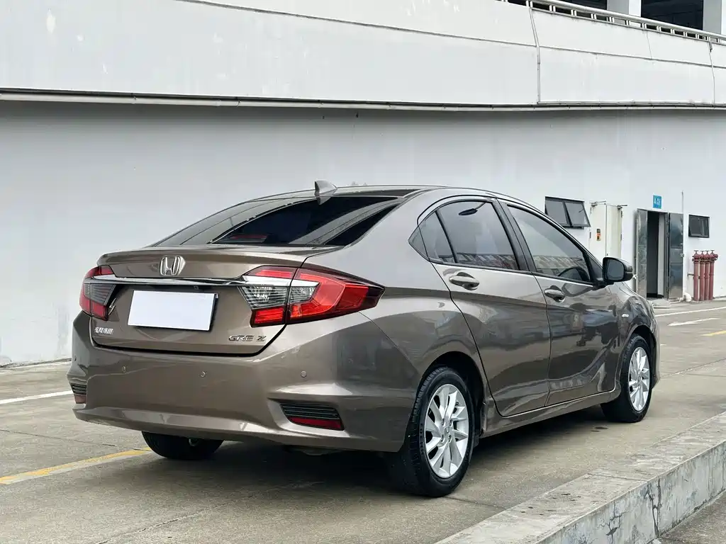 Honda Greiz — миниатюра 6