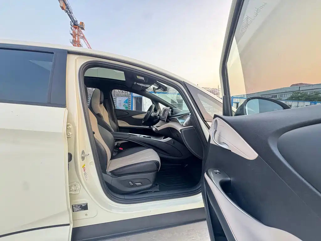 BYD Dolphin — миниатюра 18