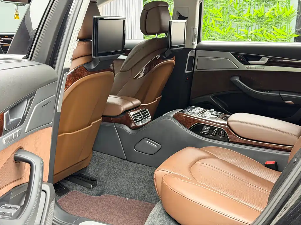 Audi A8 2013 A8L 55 TFSI quattro Luxury