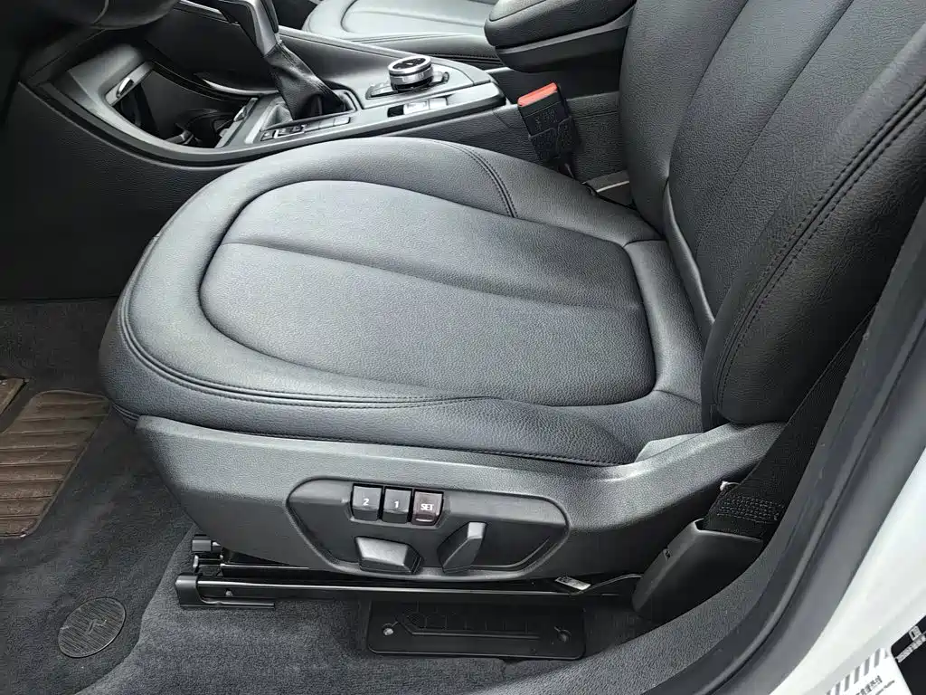 BMW X1 — миниатюра 20