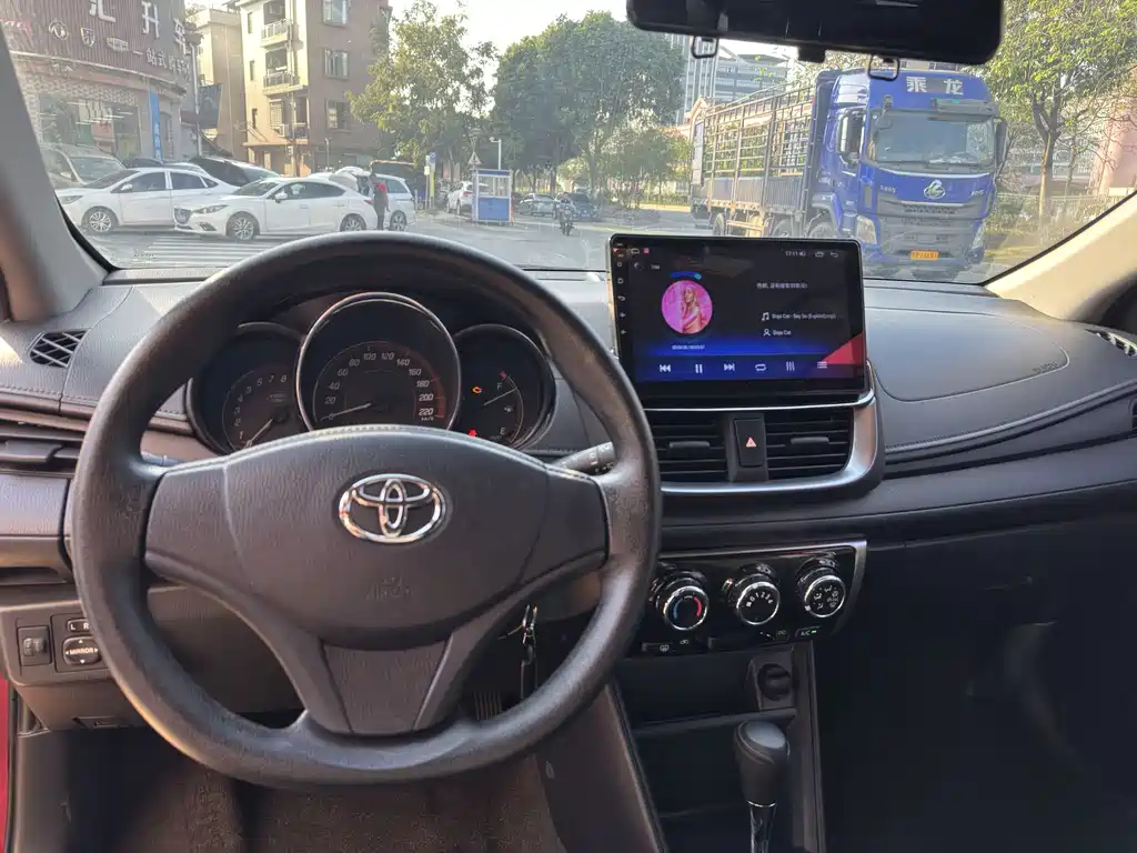 TOYOTA YARIS L ZHIXUAN