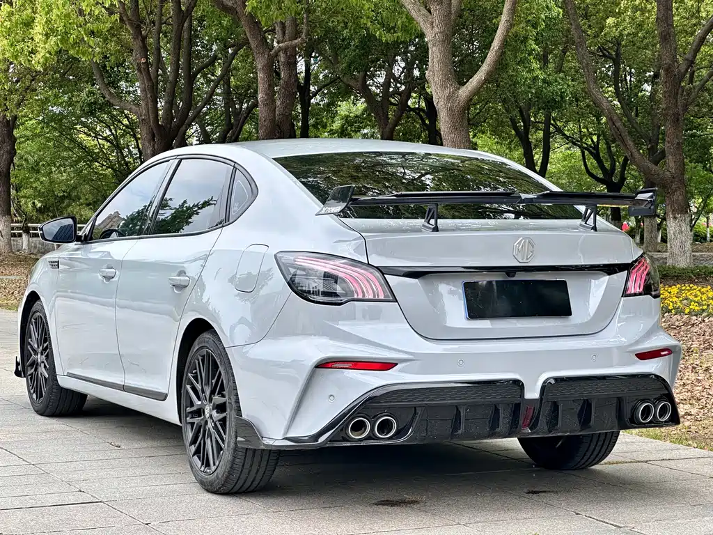 MG MG6 — миниатюра 10