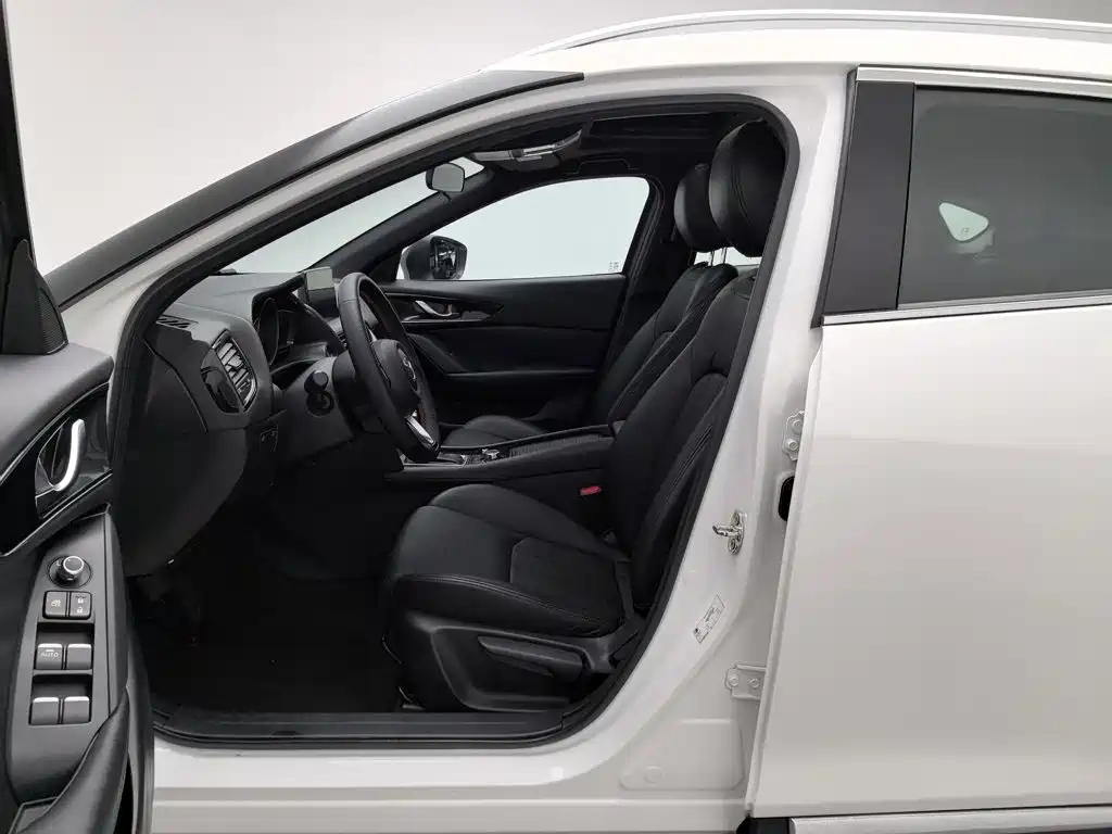 Mazda CX-4 — миниатюра 10