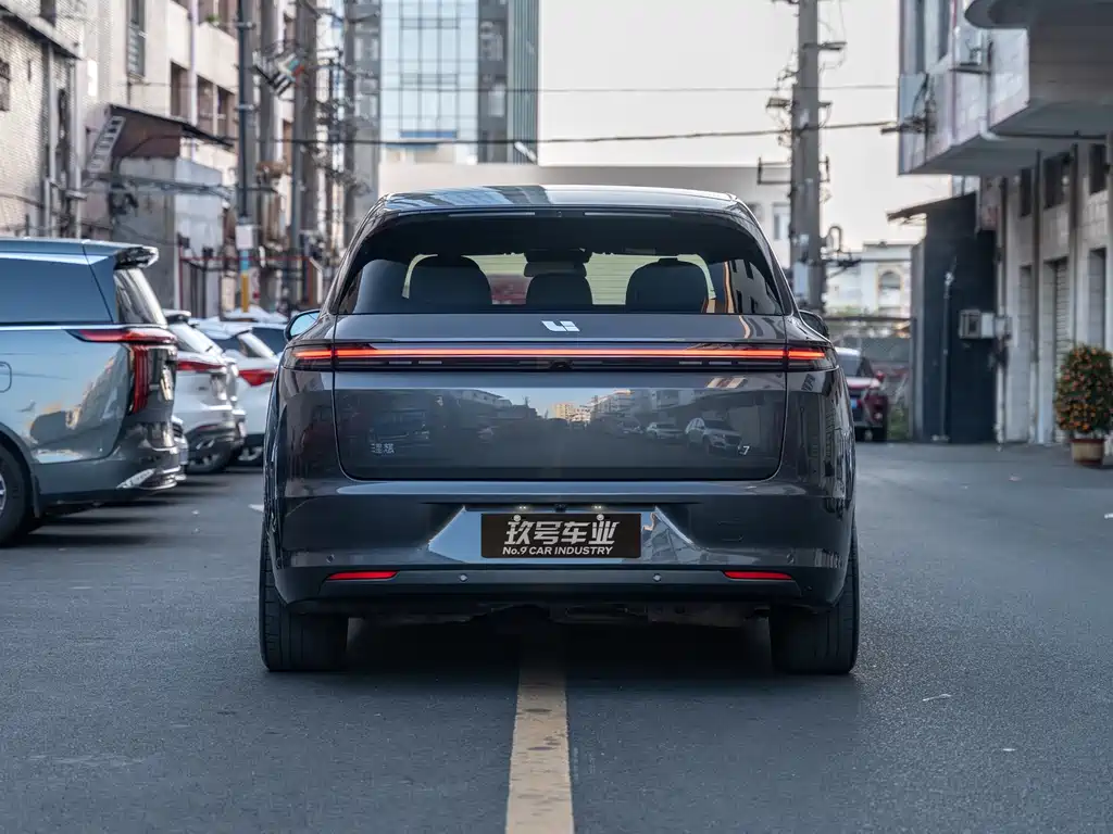 Li Auto IDEAL L7
