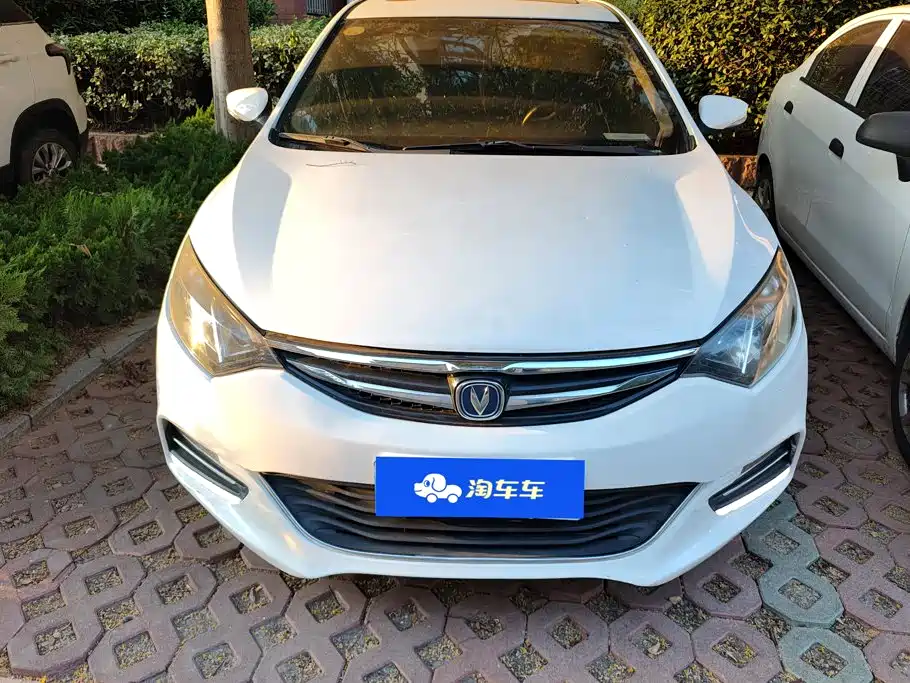 Changan Eado XT — миниатюра 2