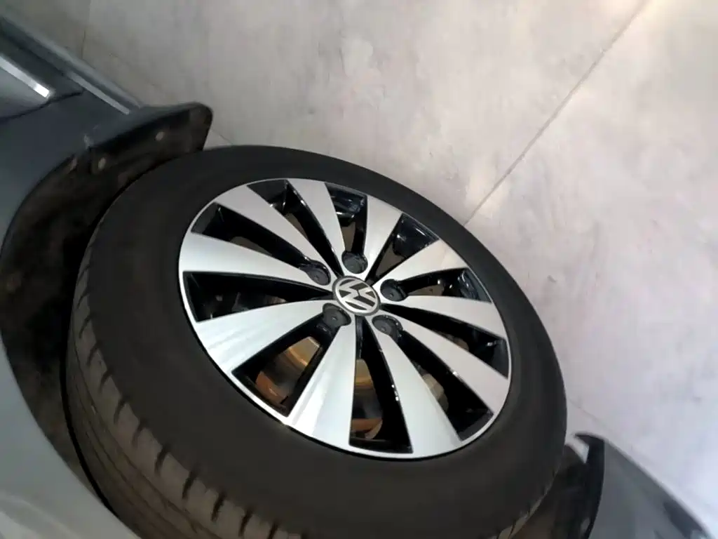 Volkswagen Sagitar — миниатюра 23