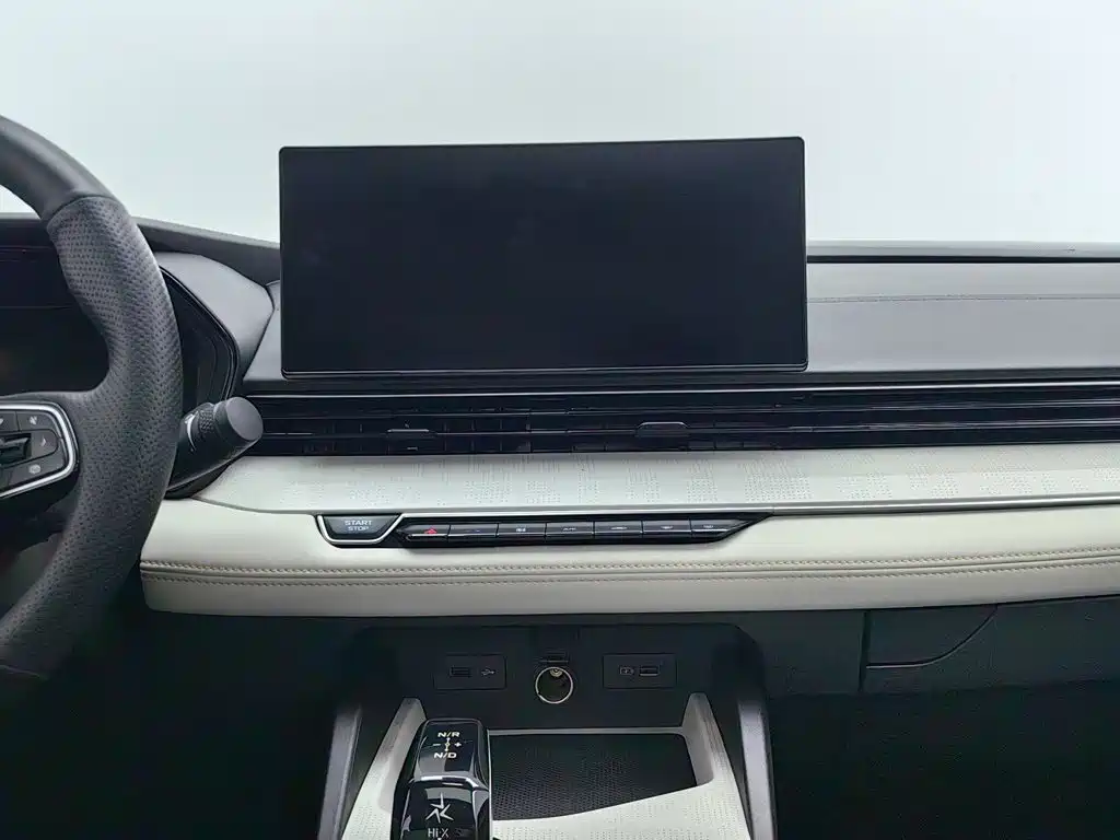 Geely L HiP — миниатюра 12