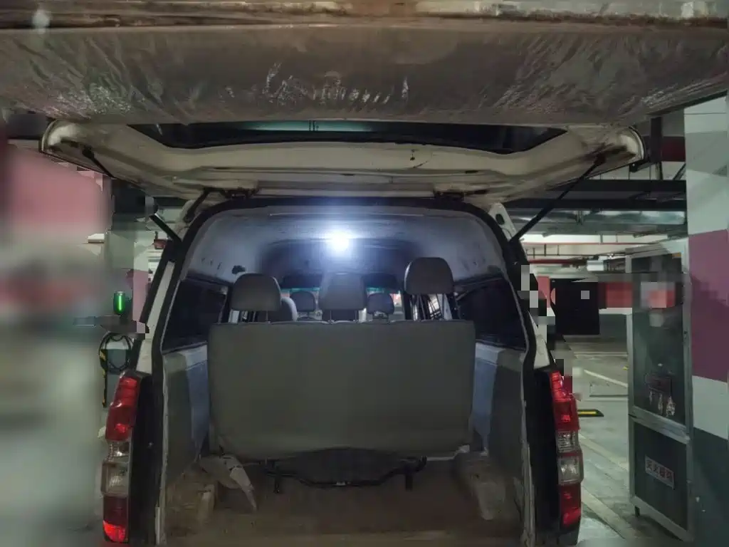 Jinbei Hiace X30L — миниатюра 10