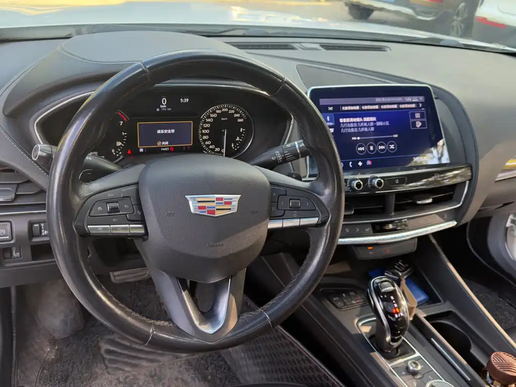 Cadillac CT5 — миниатюра 6