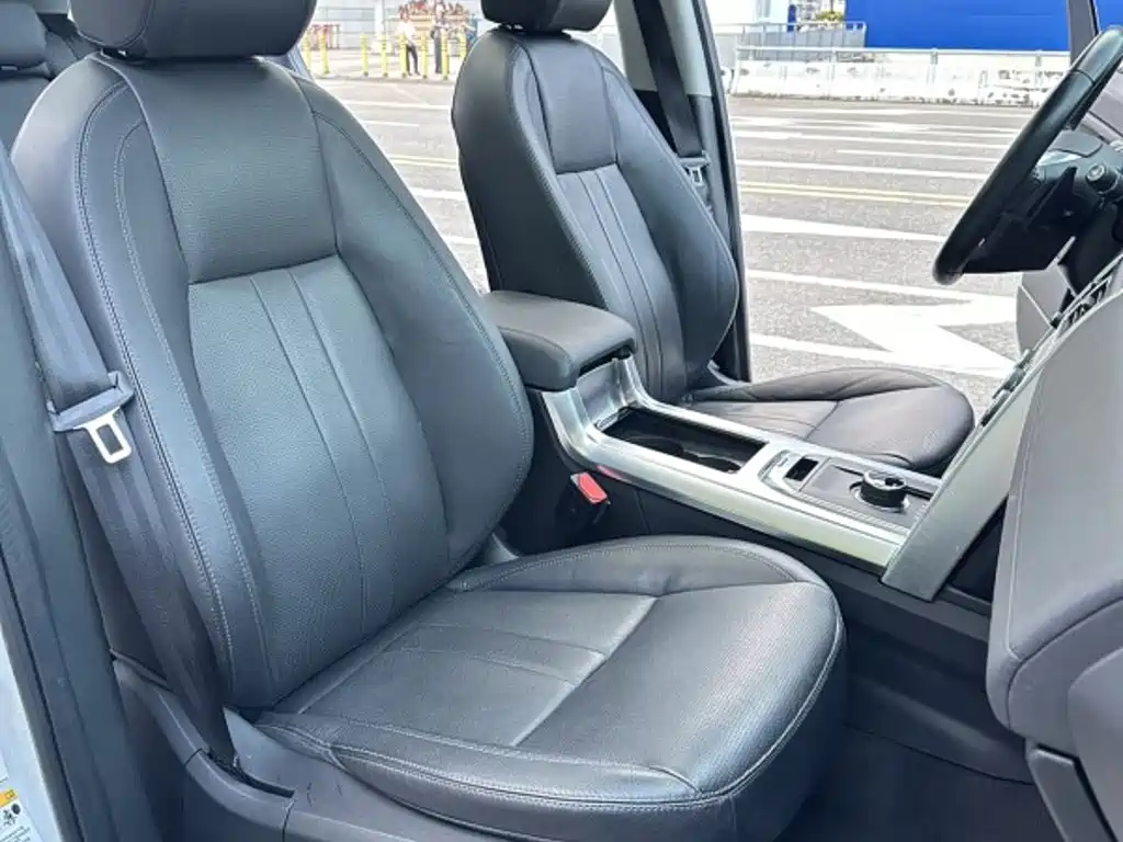 Land Rover Discovery Sport — миниатюра 11