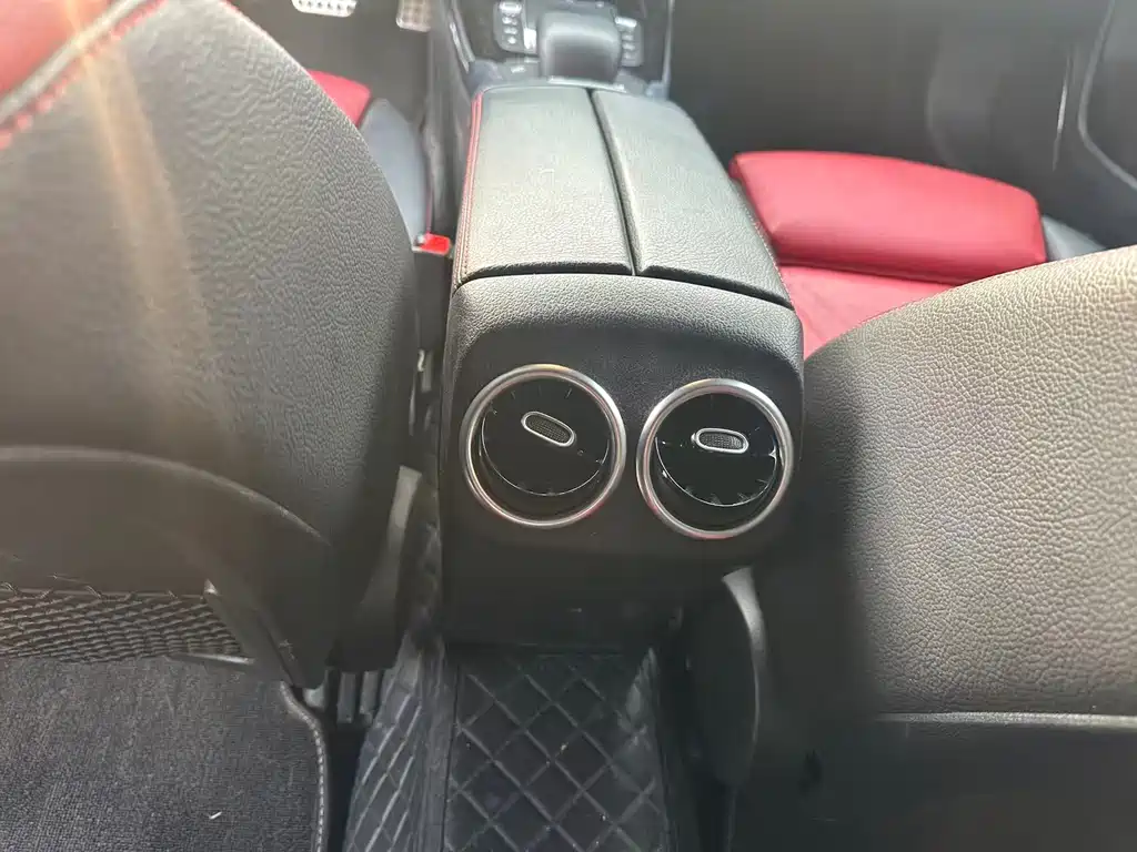 MERCEDES-BENZ A CLASS AMG