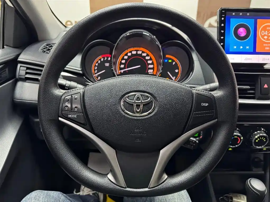 TOYOTA YARIS L ZHIXUAN