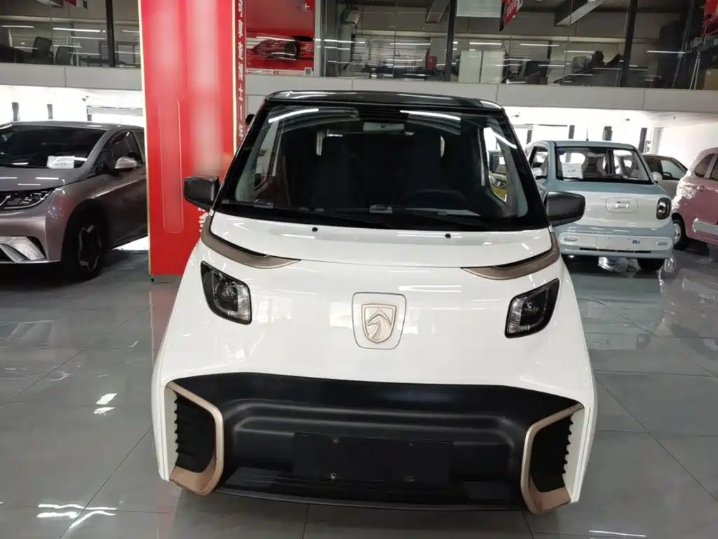 Baojun E200 — миниатюра 3