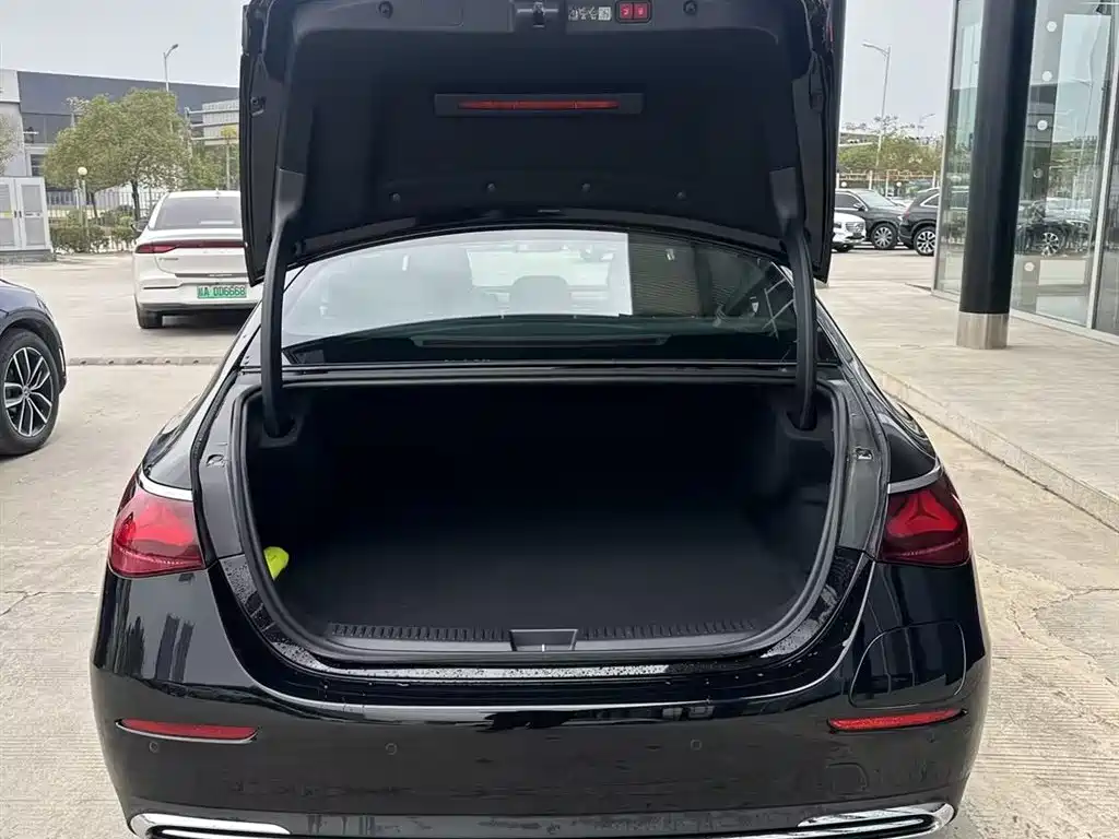 MERCEDES-BENZ E CLASS NEW ENERGY