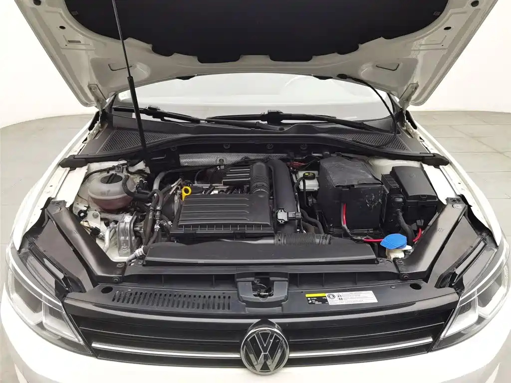 Volkswagen Lamando 2017 280TSI DSG Comfort