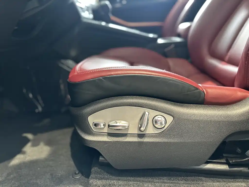 Porsche Macan — миниатюра 21