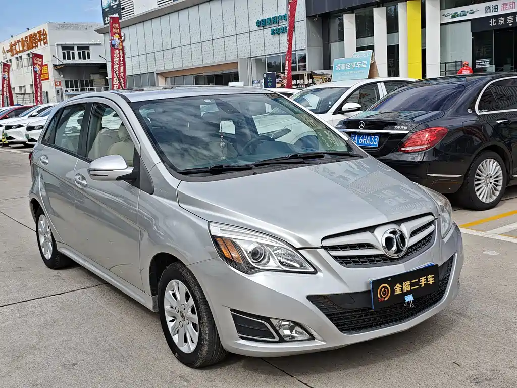 BAIC E-Series — миниатюра 4