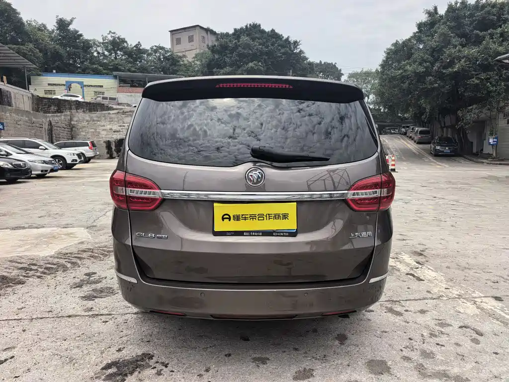 Buick GL8 2017 25S Luxury V