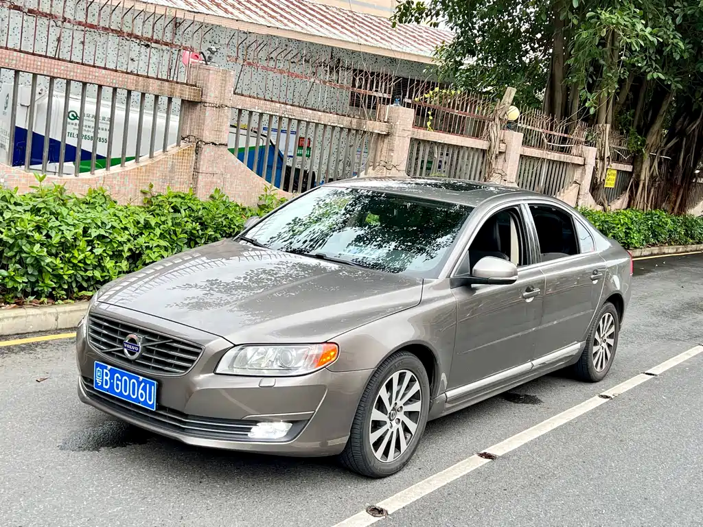 Купить Volvo S80L