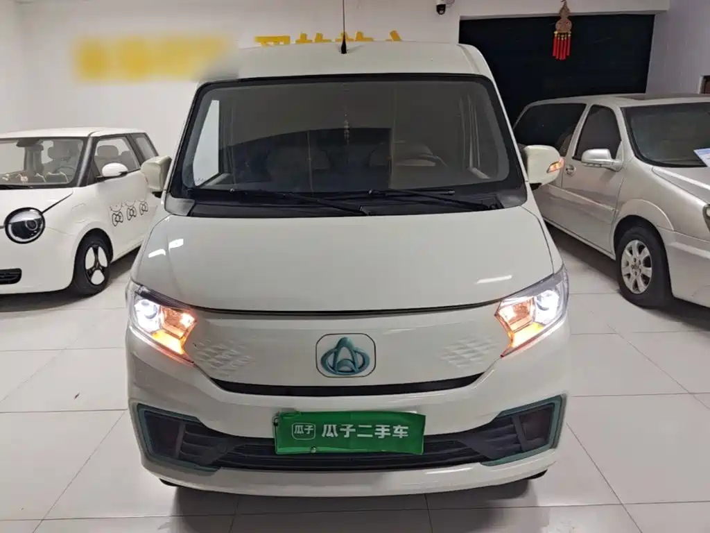 Kuayue Kuayue Star V7 EV — миниатюра 3