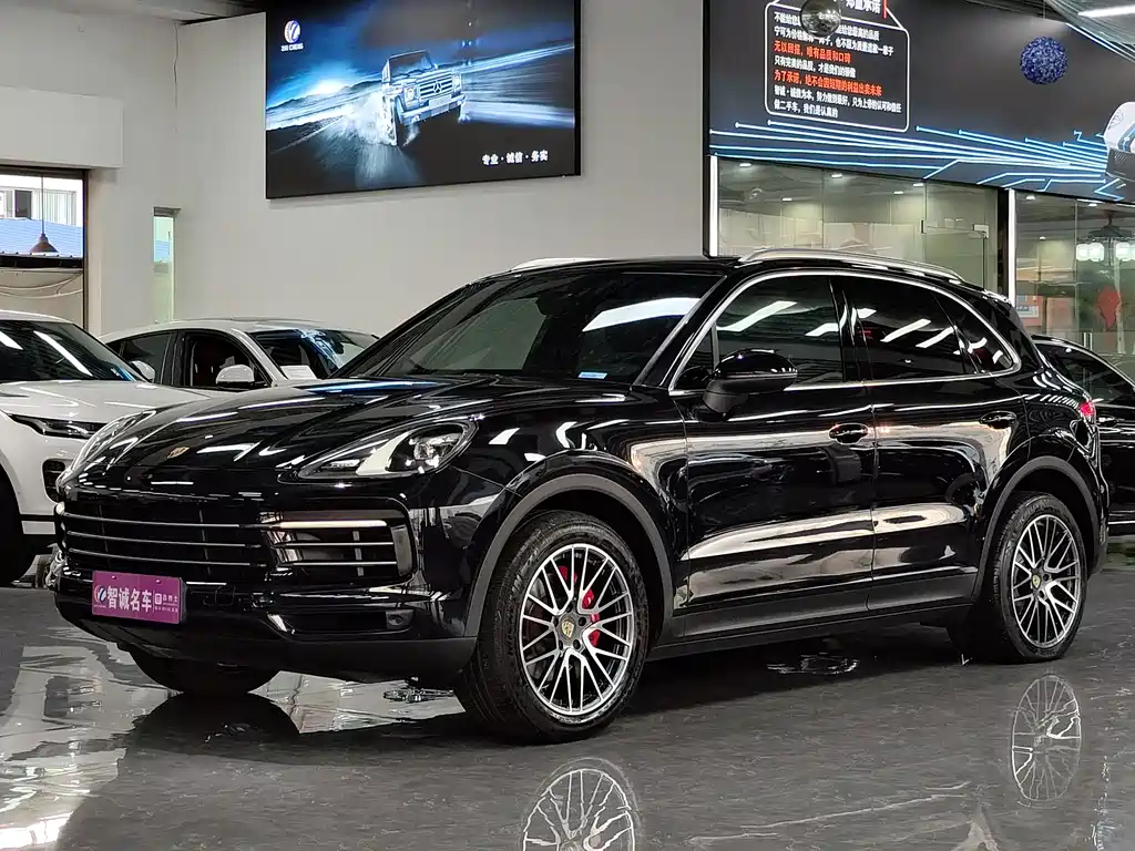 PORSCHE CAYENNE