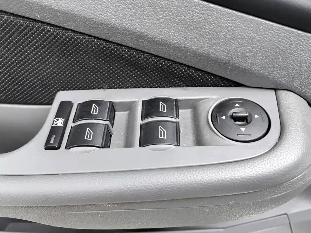Ford Focus — миниатюра 9