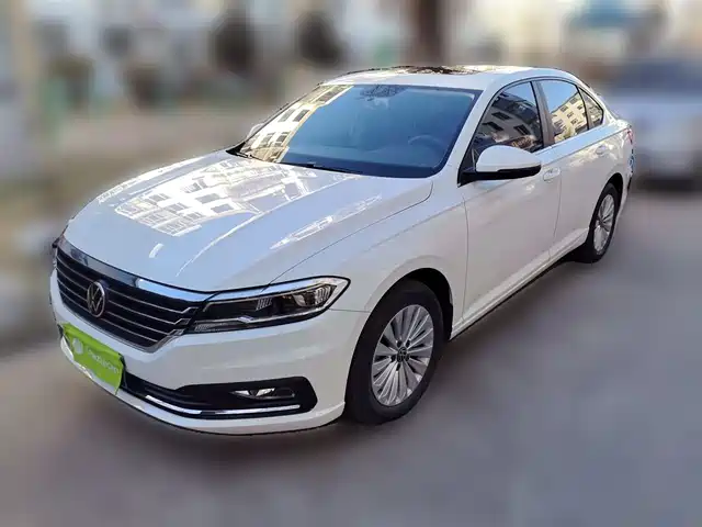 VOLKSWAGEN LAVIDA 2020