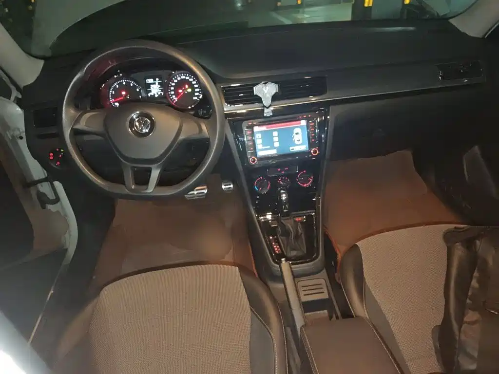 Volkswagen C-Trek — миниатюра 10