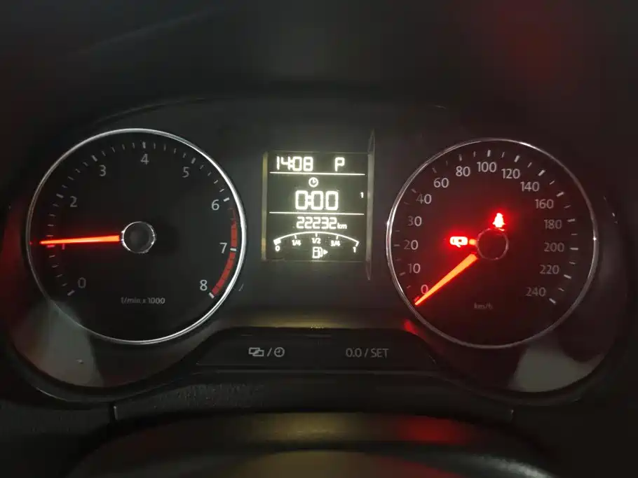 Volkswagen Polo — миниатюра 14