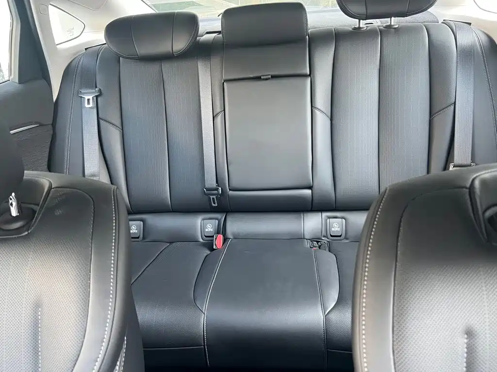 Buick LaCrosse — миниатюра 14