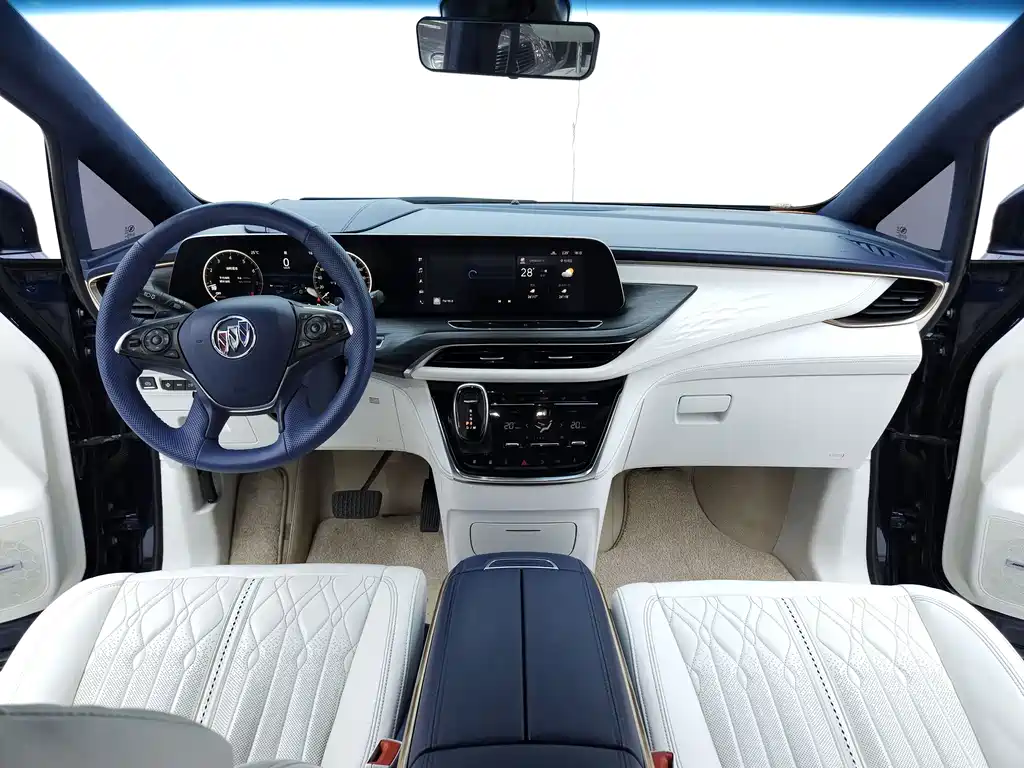 Buick GL8 — миниатюра 7