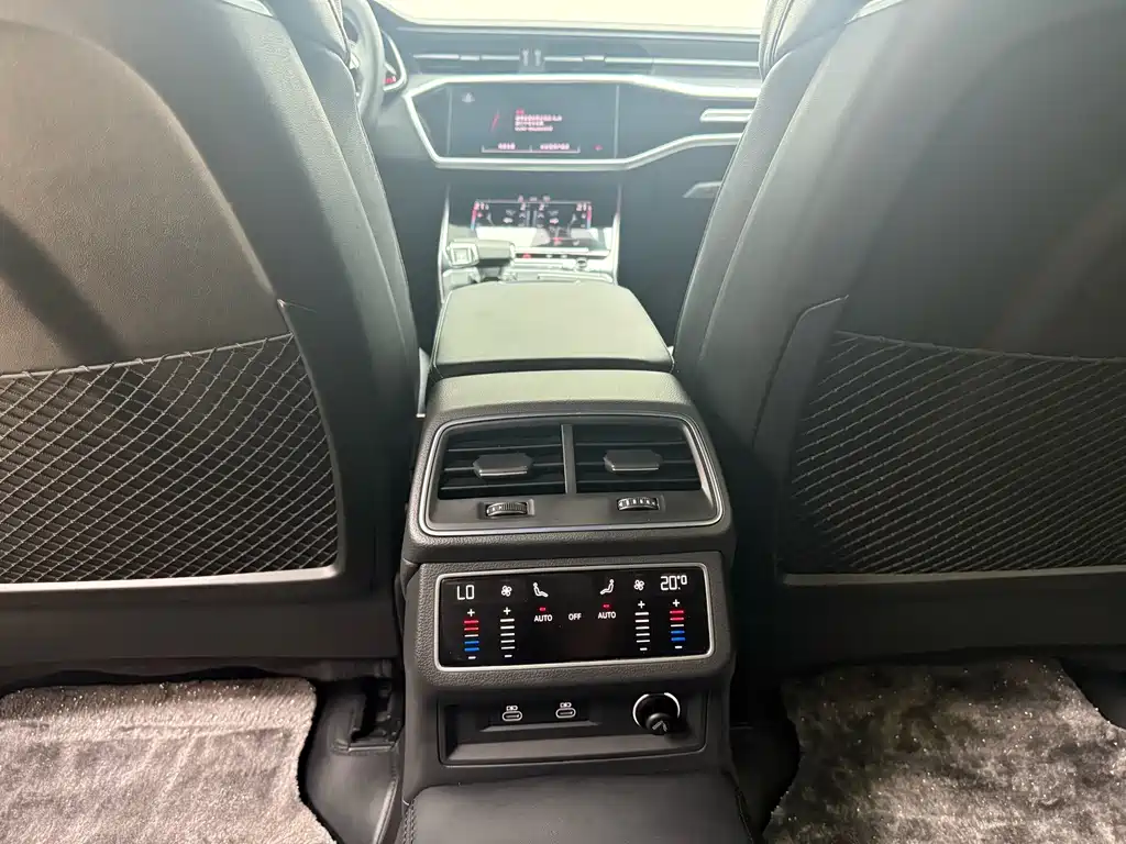 Audi A6L — миниатюра 16