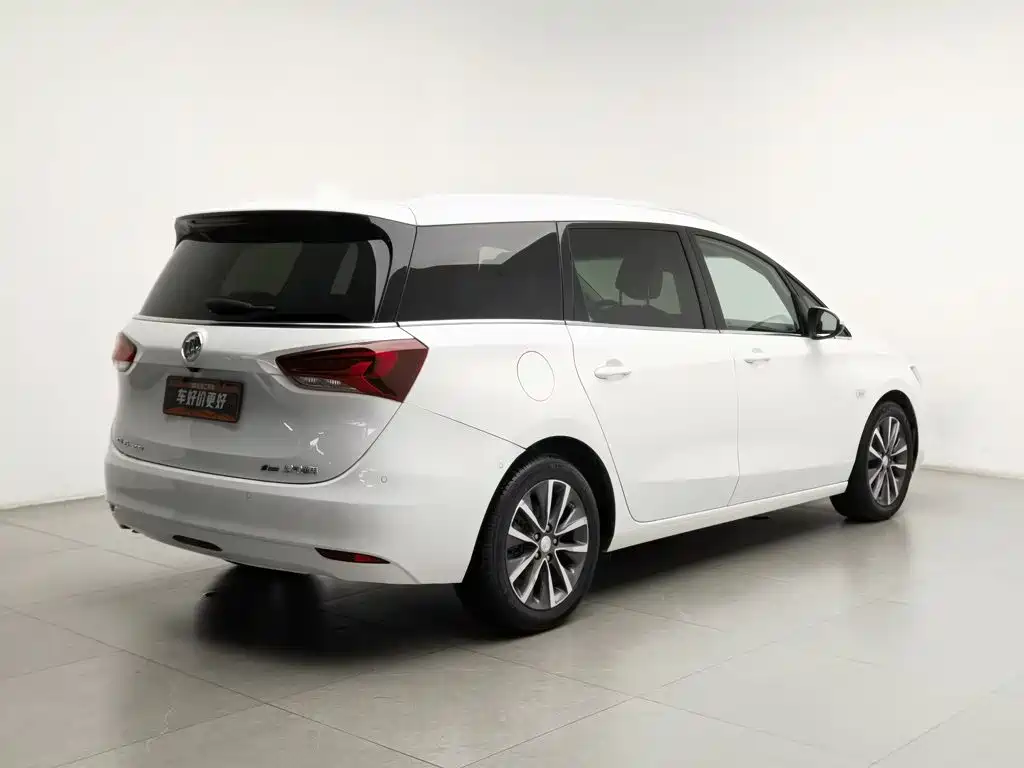 Buick GL6 — миниатюра 2